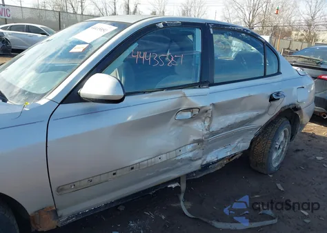 2005 Hyundai Elantra Gls/Gt from USA, damaged, VIN KMHDN46D95U935727